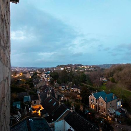 Georgian Gem Free Parking &Views Apartment Bath Bagian luar foto